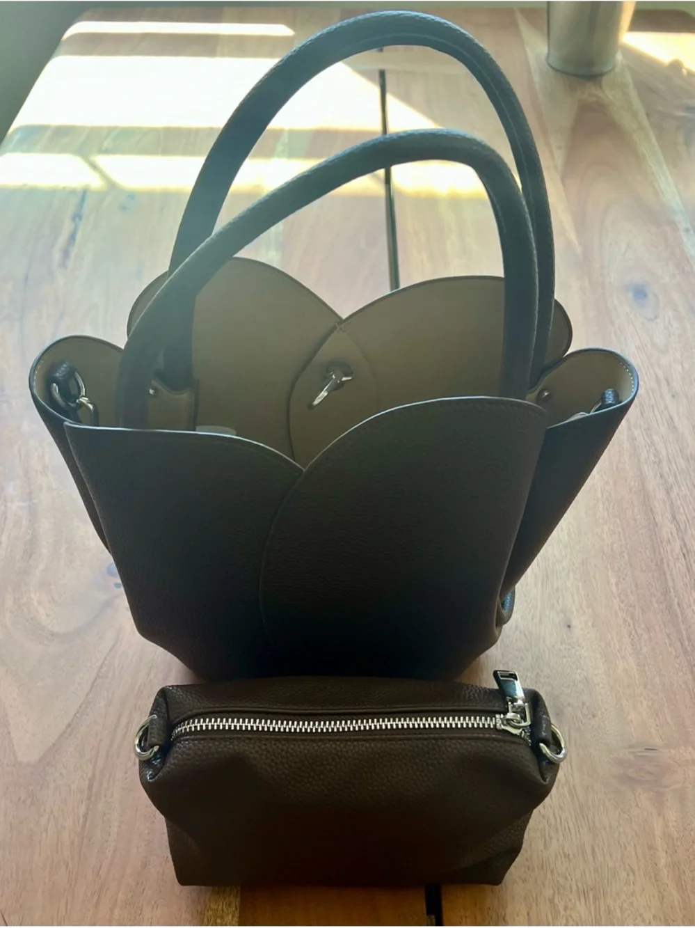 Anthropologie Melie Bianco Tulip-Top Handle Crossbody Tote - Picture 6 of 8